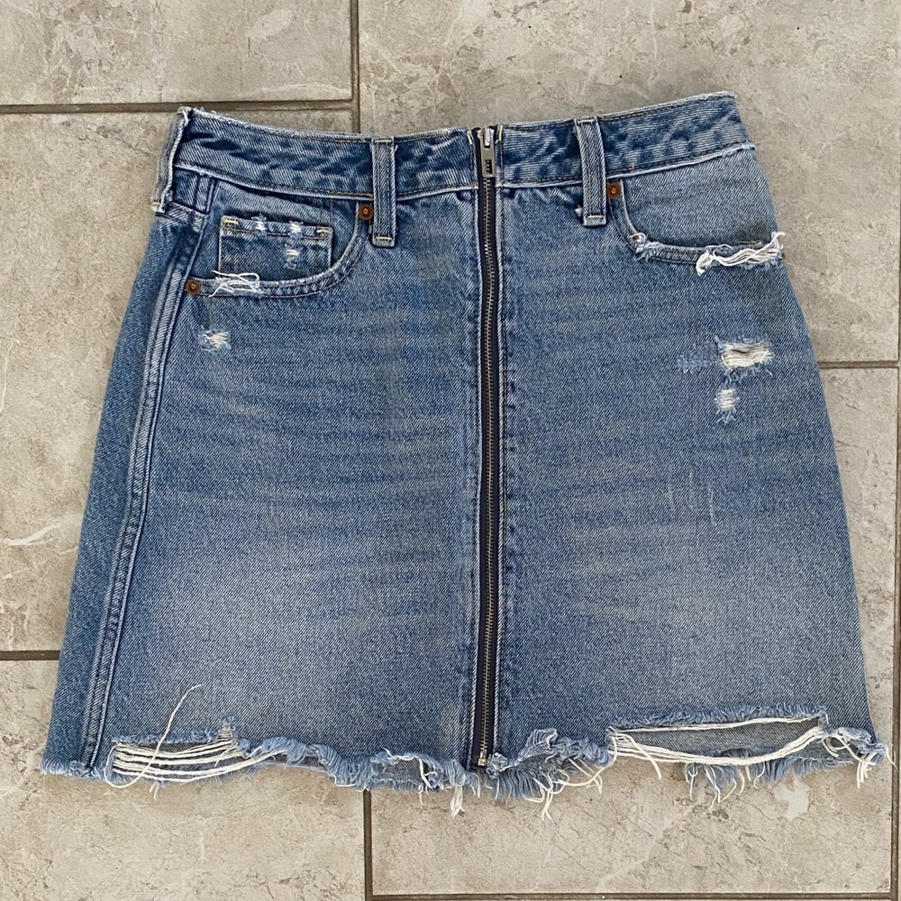 Abercrombie & Fitch Zoe Natural Rise Zip Front Skirt